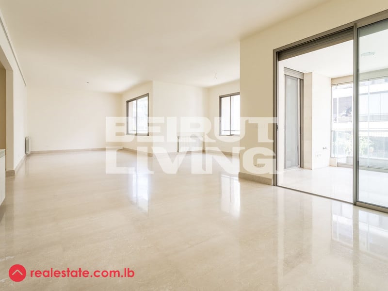 Bright Spacious Apartment | Prime location — Hub Realtors