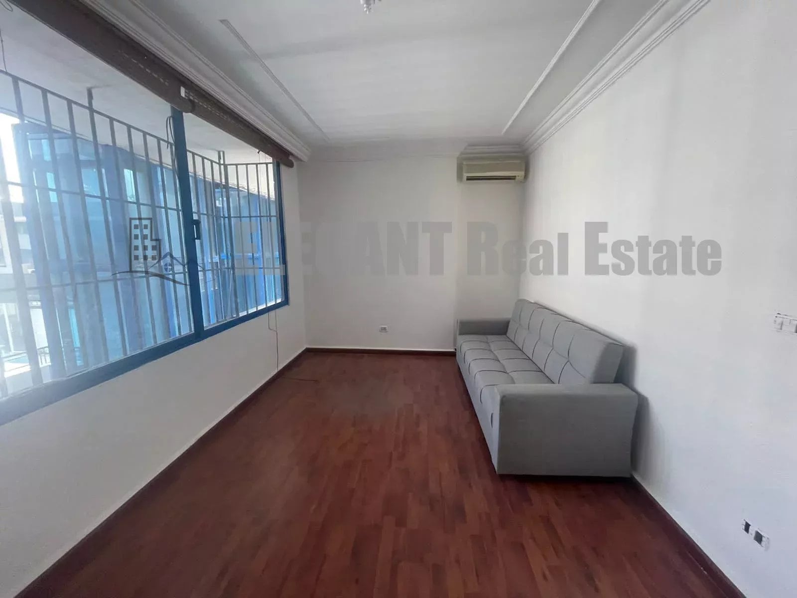 Prime location Shop for sale Zalka 40 Sq.m — Hub Realtors