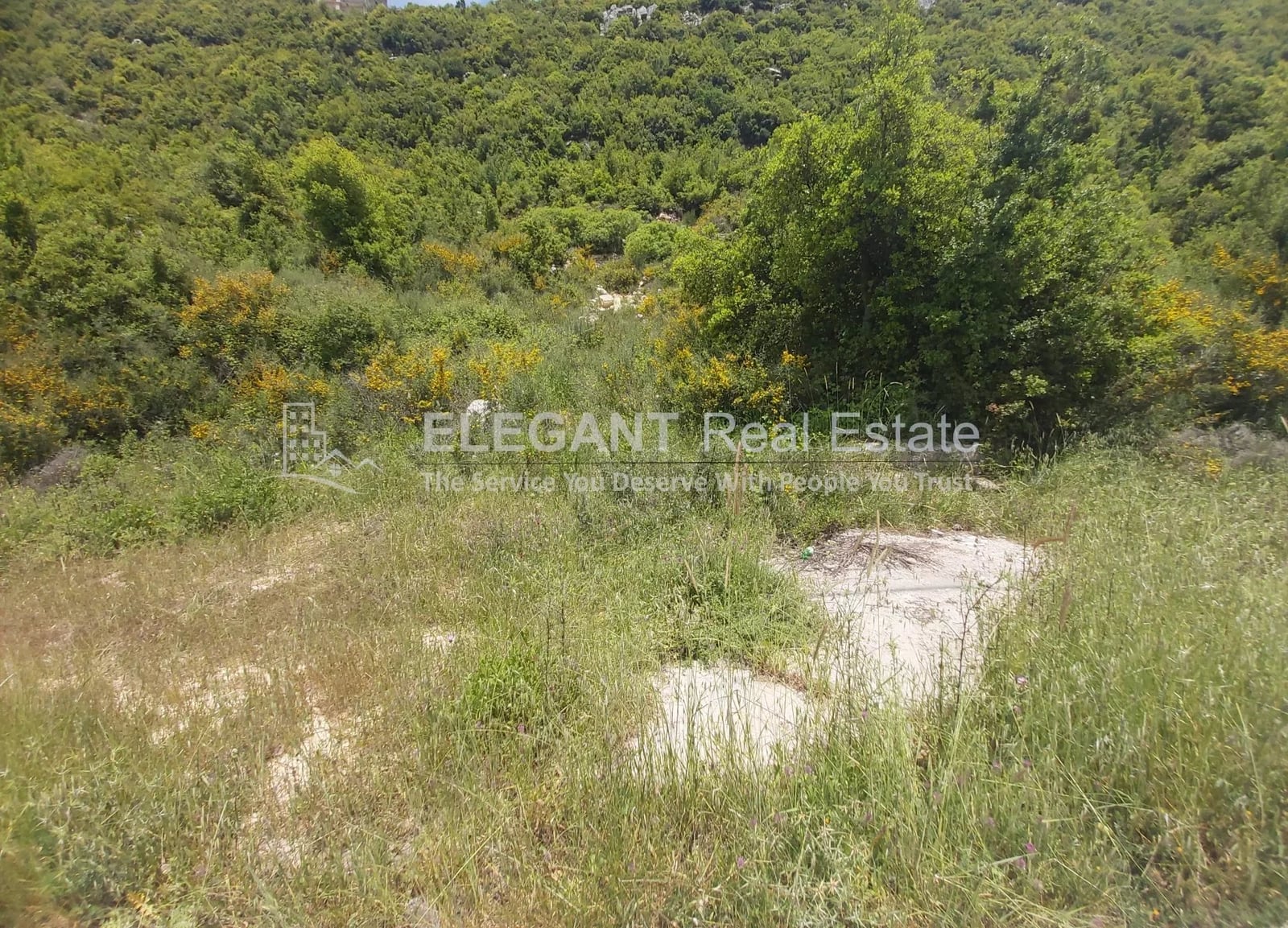 Plot of Land | Beautiful View — Hub Realtors