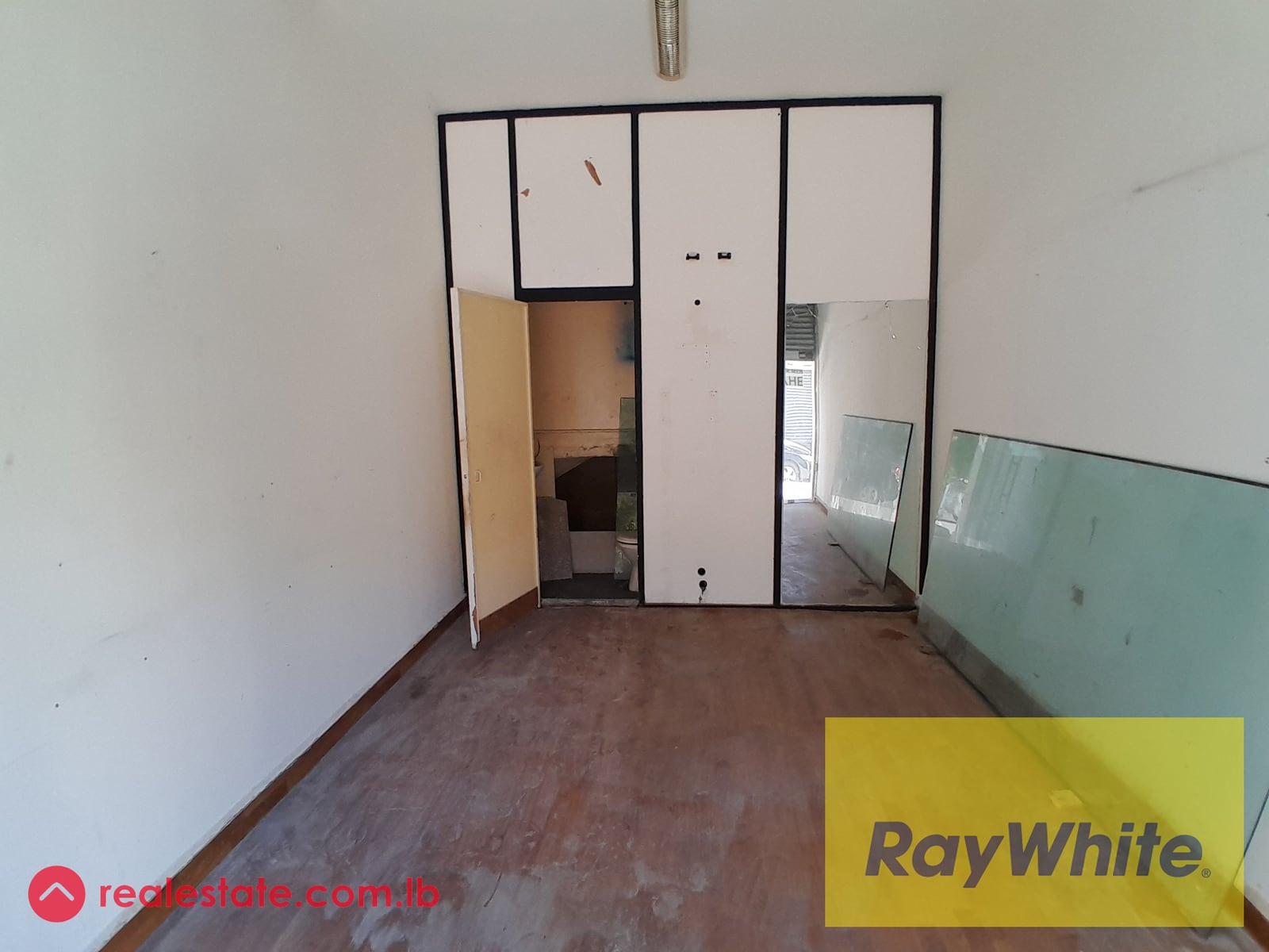 Shop for Rent in Achrafieh – Geitawi | 20 sqm — Hub Realtors