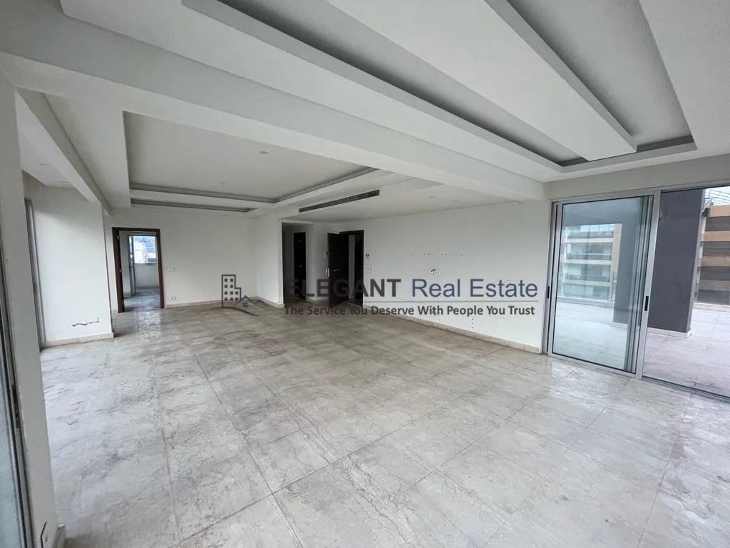 Luxurious Apartment | Huge Terrace | Panoramic View — Hub Realtors