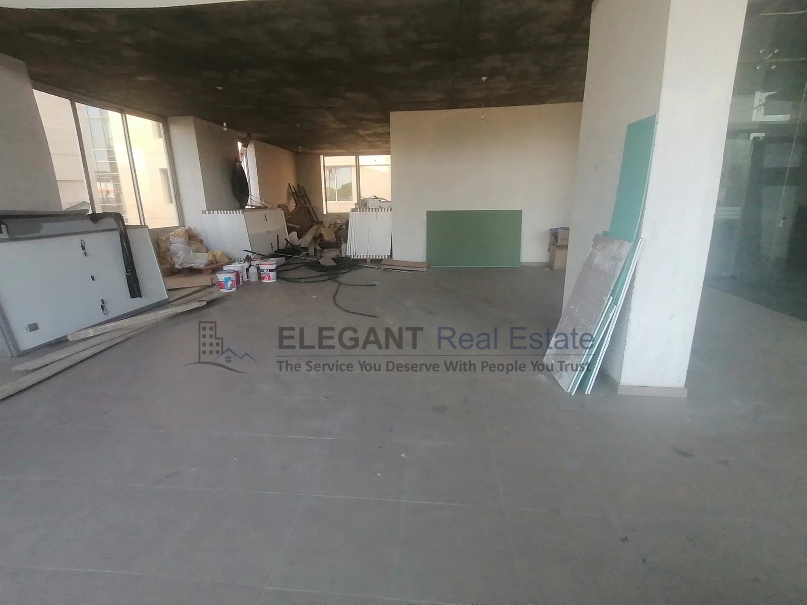 Amazing Retail Space | Prime Location — Hub Realtors