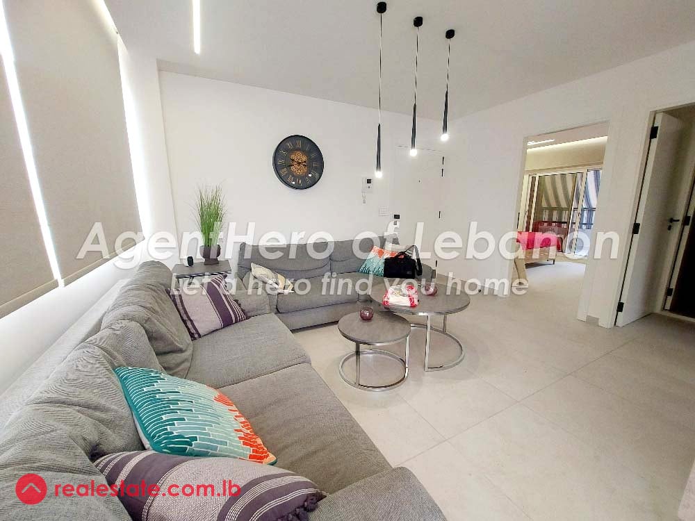 Beautiful Rooftop | Fully Renovated | Large Terrace — Hub Realtors