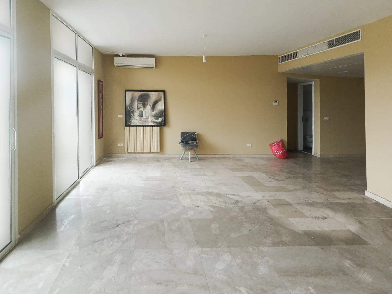 Beautiful Flat | Ideal Location | — Hub Realtors