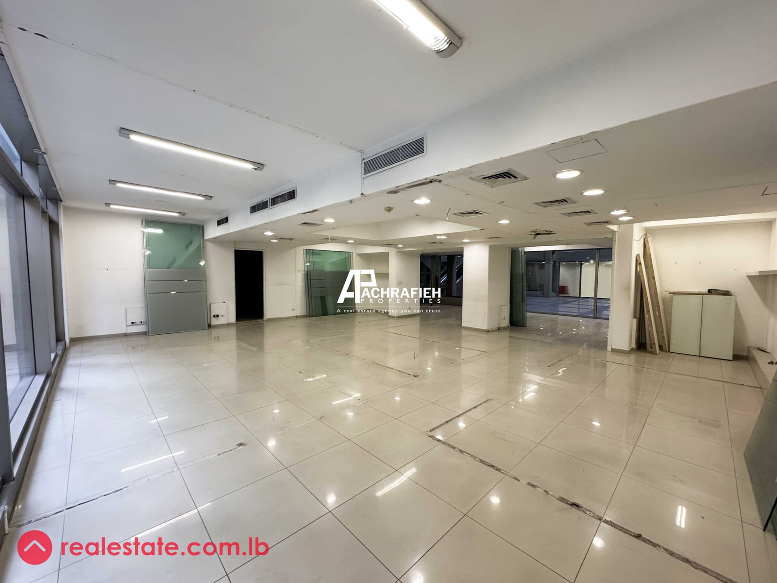 600 Sqm | Office for Rent In Achrafieh — Hub Realtors