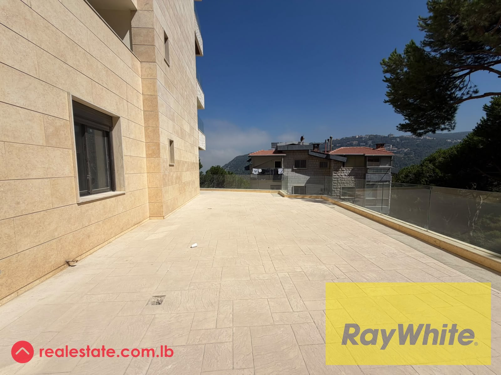 Apartment for Sale in Mar Chaaya with terrace — Hub Realtors
