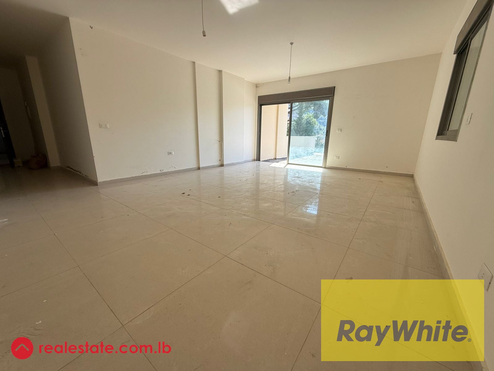 Apartment with Mountain Views For Sale In Ain Aalaq — Hub Realtors