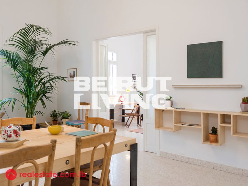 Charming Traditional Flat | Great Location | Sea View — Hub Realtors