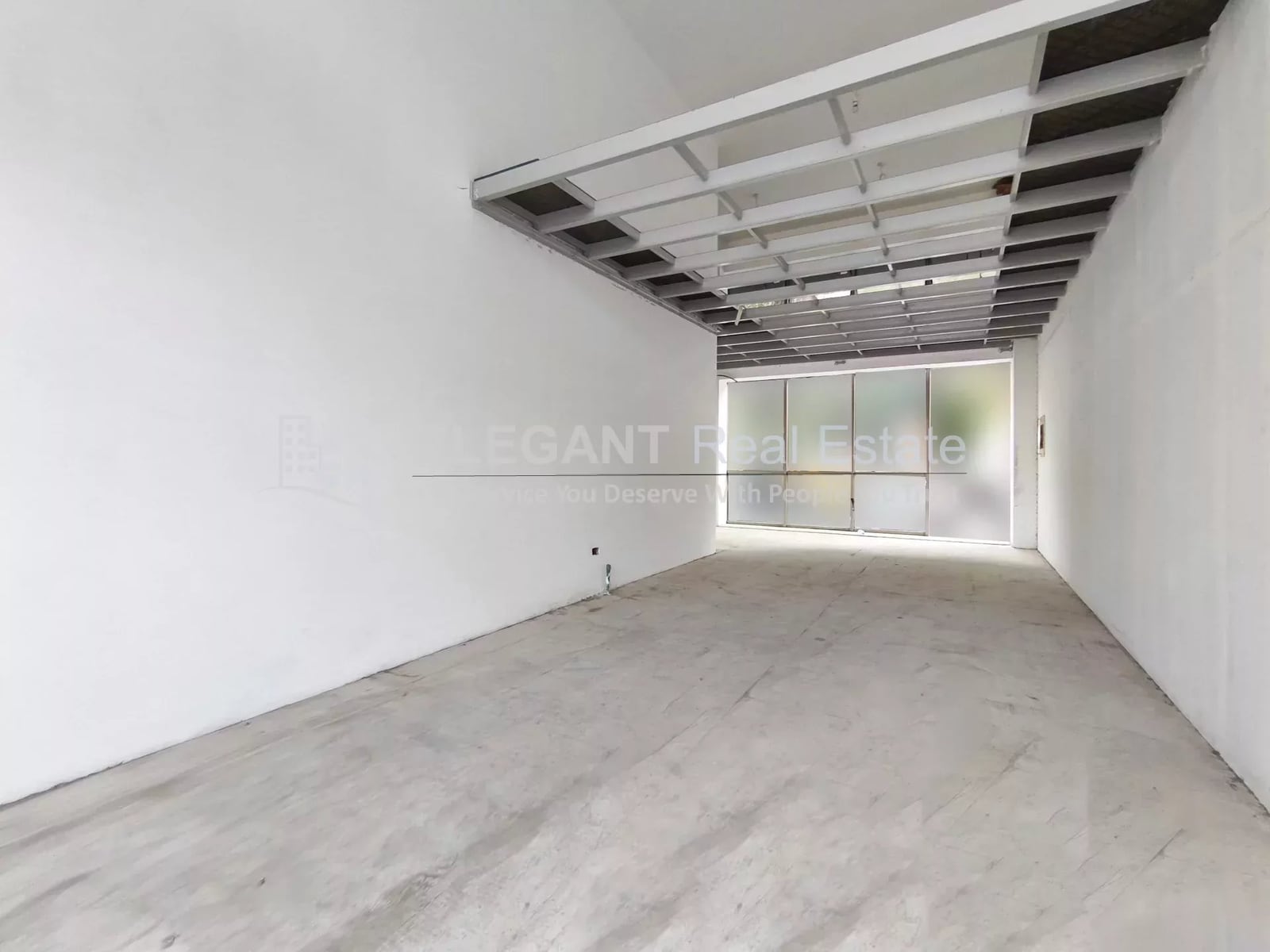 Shop For Sale | Prime Location | Hazmieh — Hub Realtors