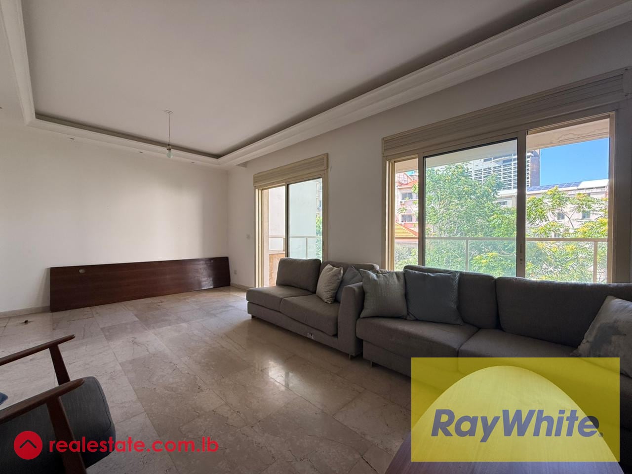 Apartment For Sale In Minet Al Hoson — Hub Realtors
