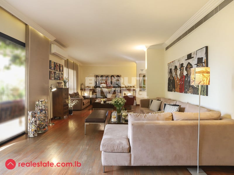 Spacious Unfurnished Charming Apartment | Great Location — Hub Realtors