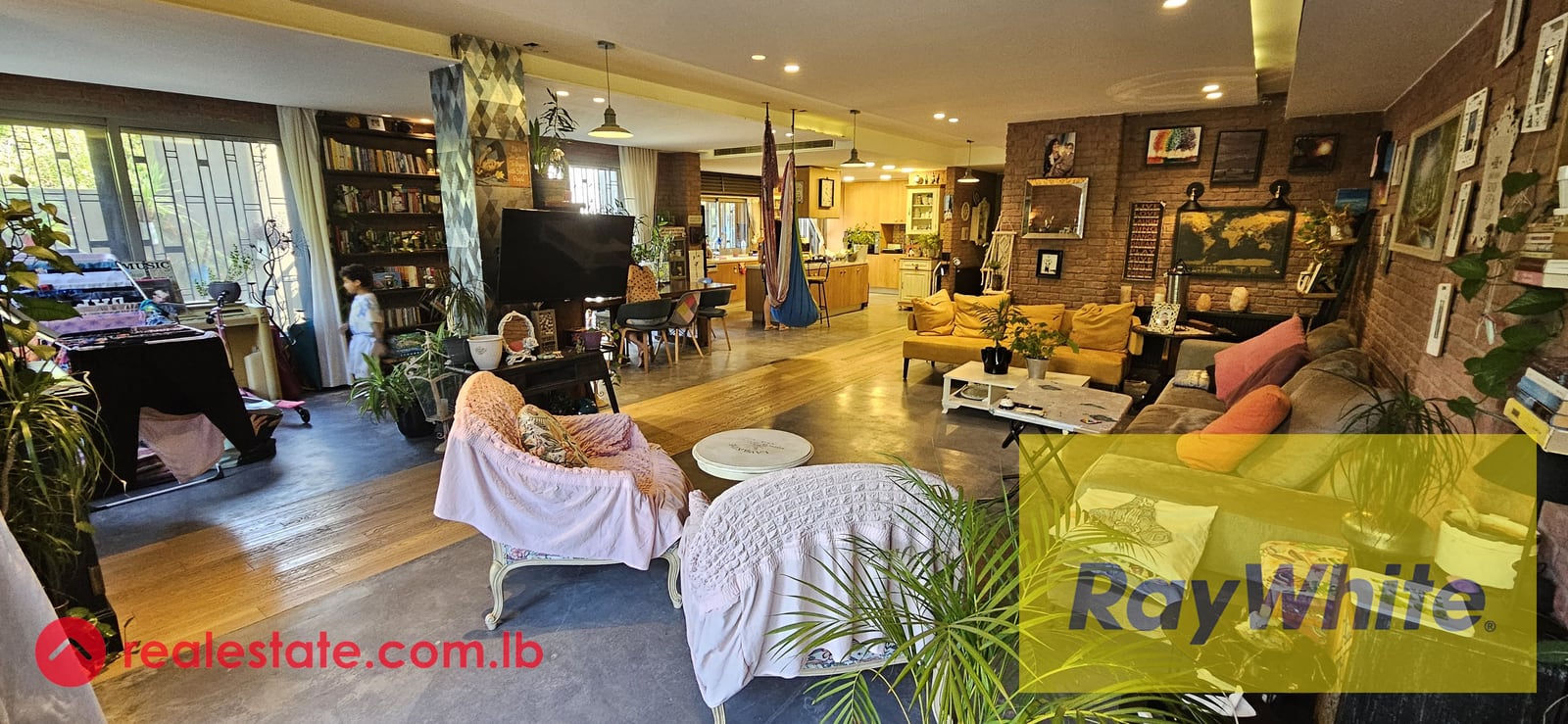 Apartment for sale in Yarzeh|Garden — Hub Realtors