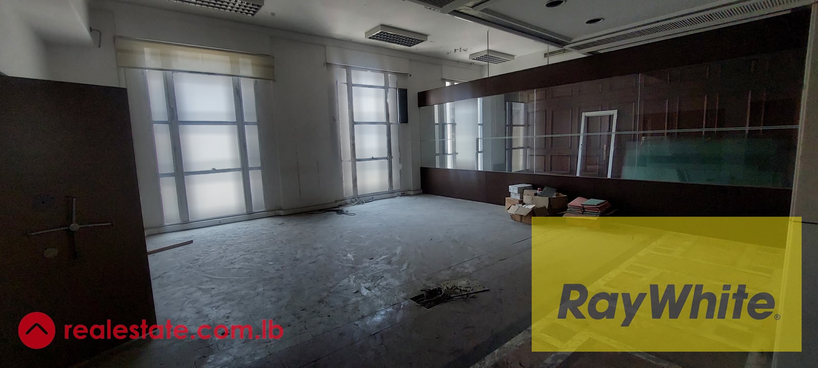 Prime Location office in Down Town for rent — Hub Realtors