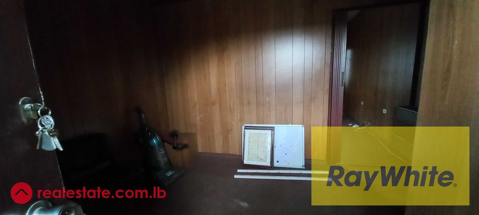 Office in Jal el Dib souk for rent — Hub Realtors