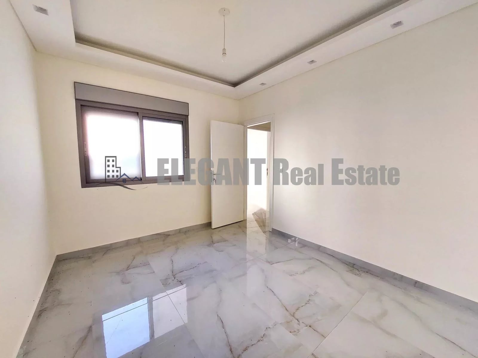 Modern Living with Sea View & Calm Surrounding ! — Hub Realtors
