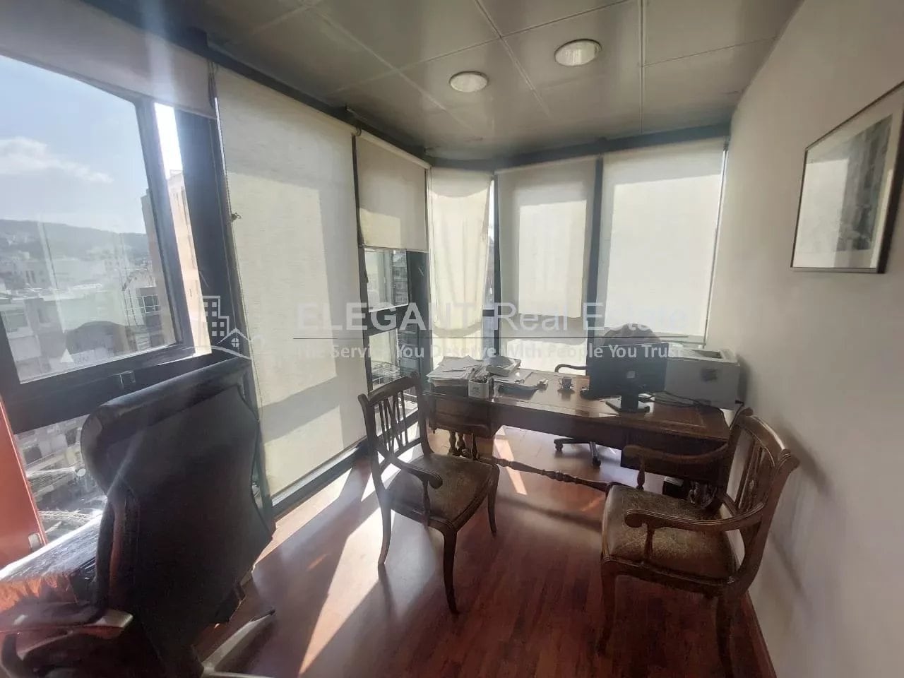 Office | Prime Location | Easy Access — Hub Realtors