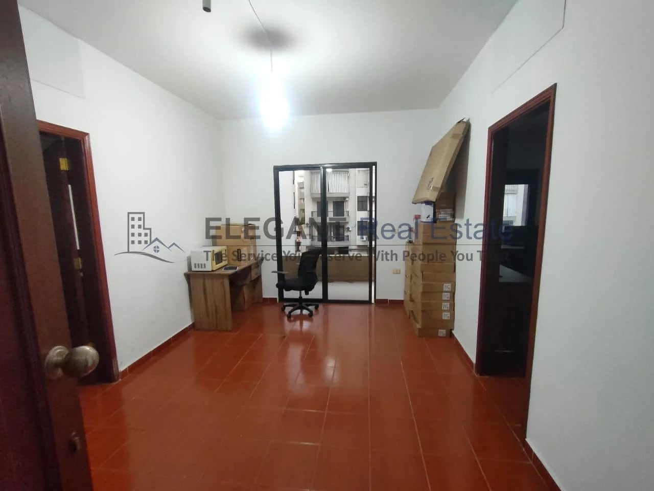 Office | Prime location | Easy Acces — Hub Realtors