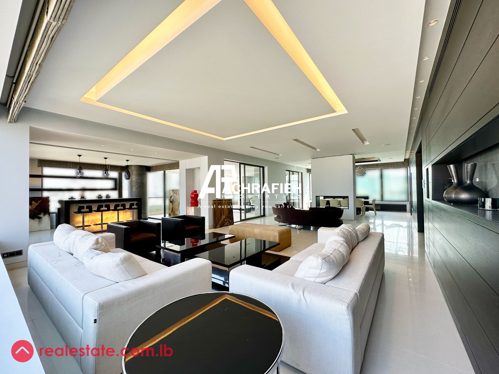 Luxurious | Spacious Terrace | Panoramic City&Sea View — Hub Realtors