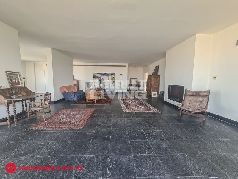 Unfurnished Spacious Duplex | 200 SQM Terrace | Private Pool — Hub Realtors