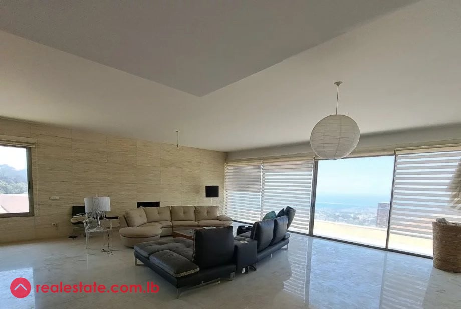 Luxurious Duplex with Panoramic Sea View. — Hub Realtors