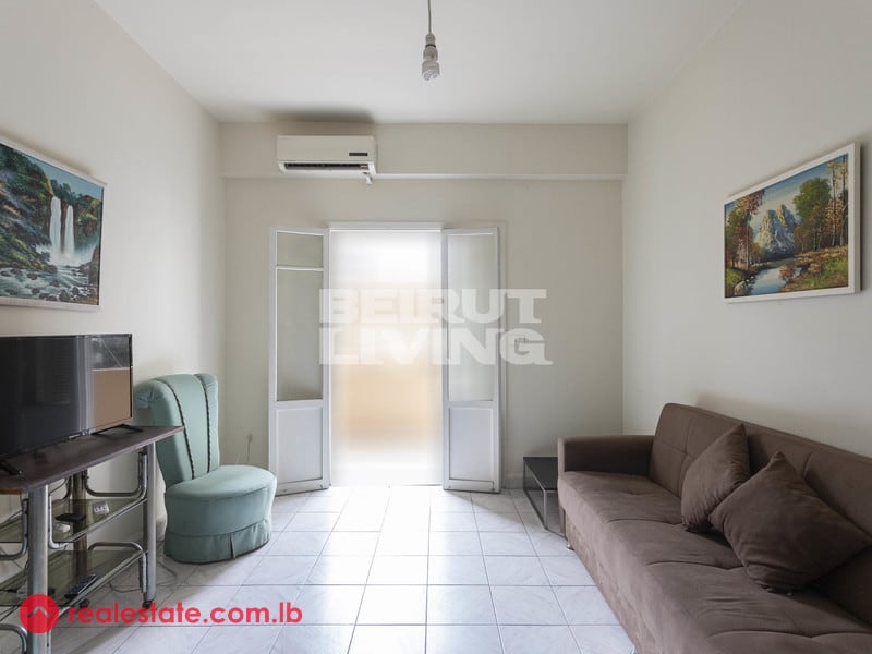 Cozy | Charming Vibe | Carre D'or — Hub Realtors