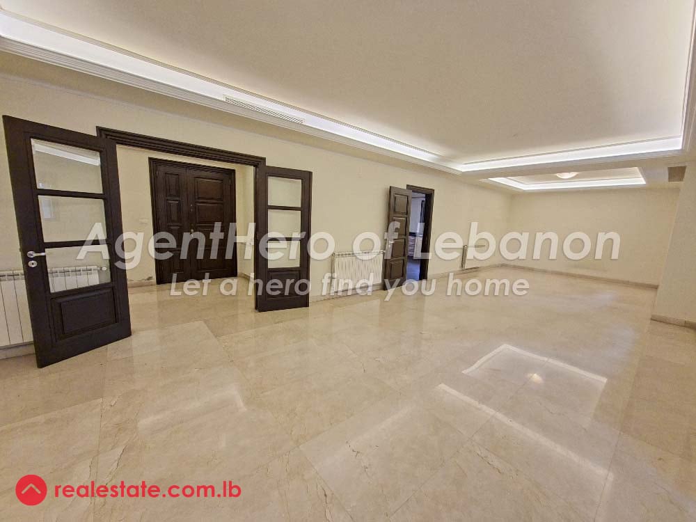 Bright & Spacious Apartment | Calm Area | Cozy Balcony — Hub Realtors