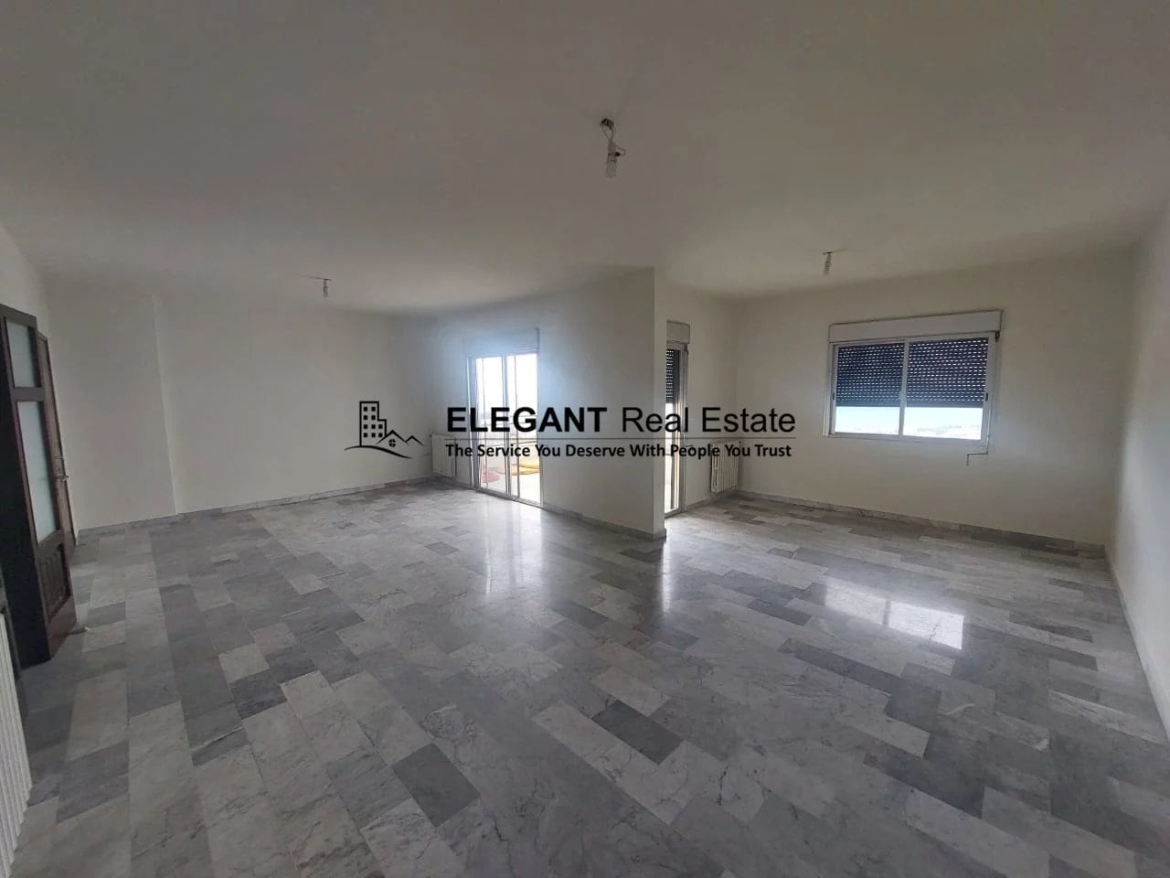 Beautiful Flat | Panoramic View | Calm Street — Hub Realtors