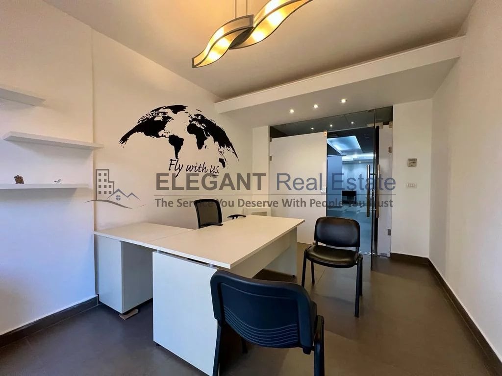 Spacious Office, Convenient Location — Hub Realtors