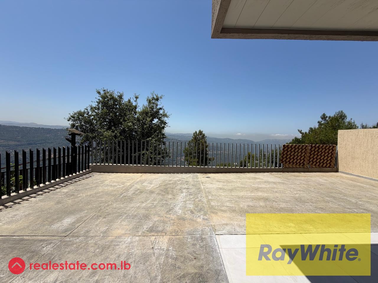 Apartment with Terrace for Rent – El Douar — Hub Realtors