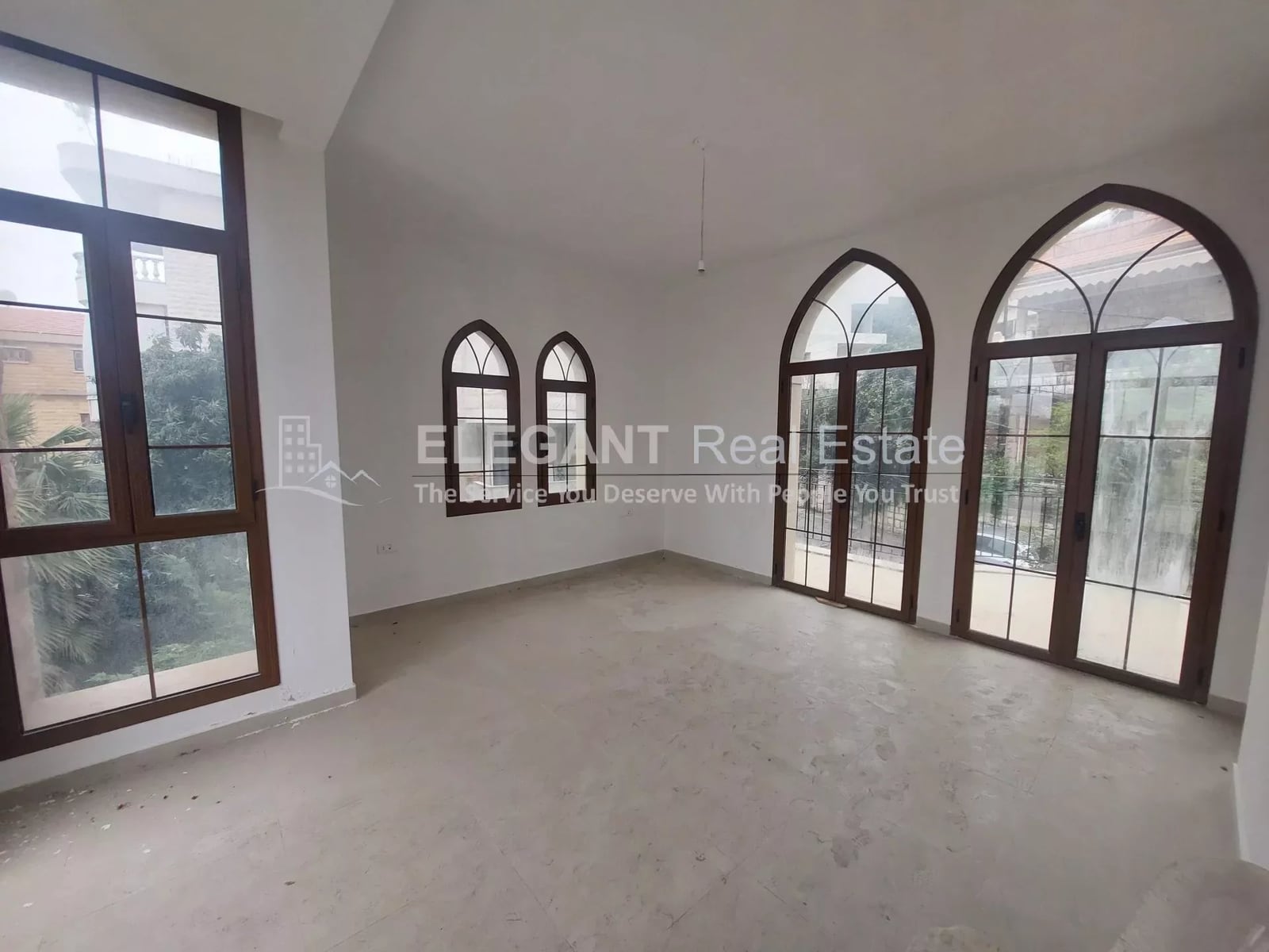 Beautiful Villa | Fully Renovated | Calm Street — Hub Realtors
