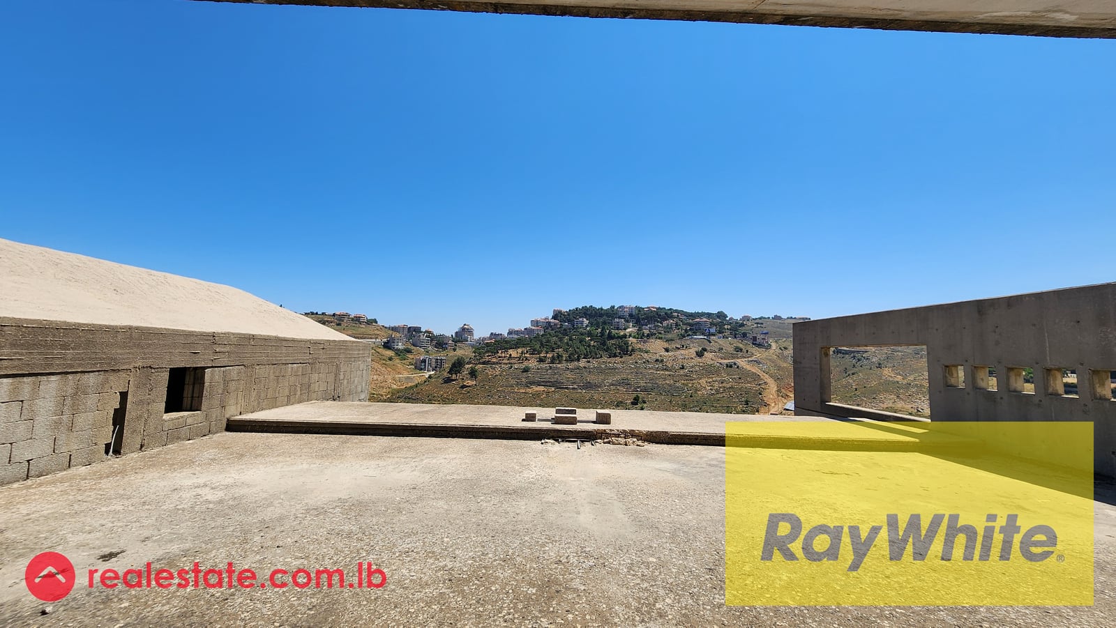 Villa for Sale in Ain El Jdideh — Hub Realtors