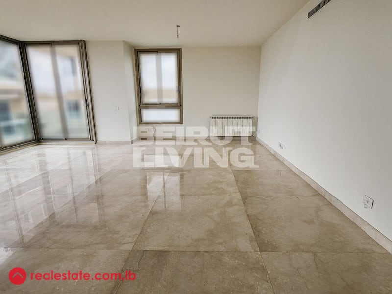 Spacious Apartment | Prime Location — Hub Realtors