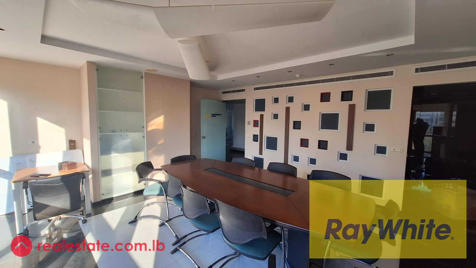 Office for Rent in Sassine – 420 sqm — Hub Realtors
