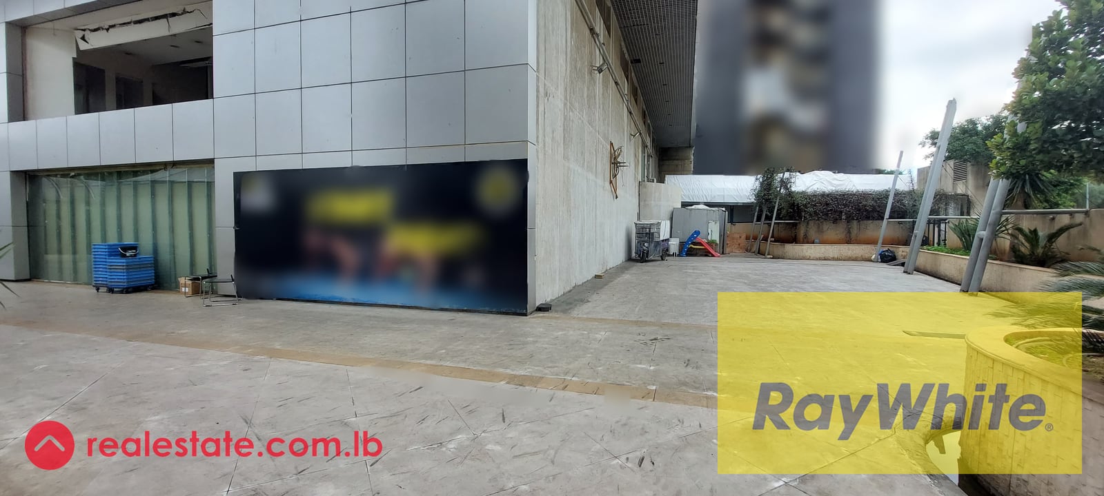 Restaurant for rent in Hazmieh — Hub Realtors