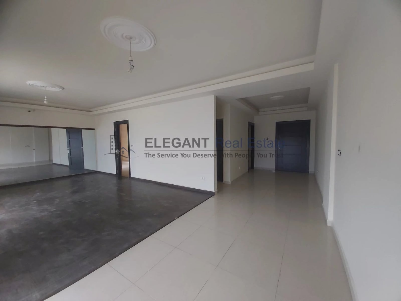 Beautiful Apartment | Sea View — Hub Realtors
