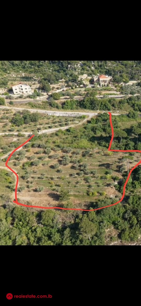 exceptional 11000 sqm land for sale in Aarbaniyeh — Hub Realtors