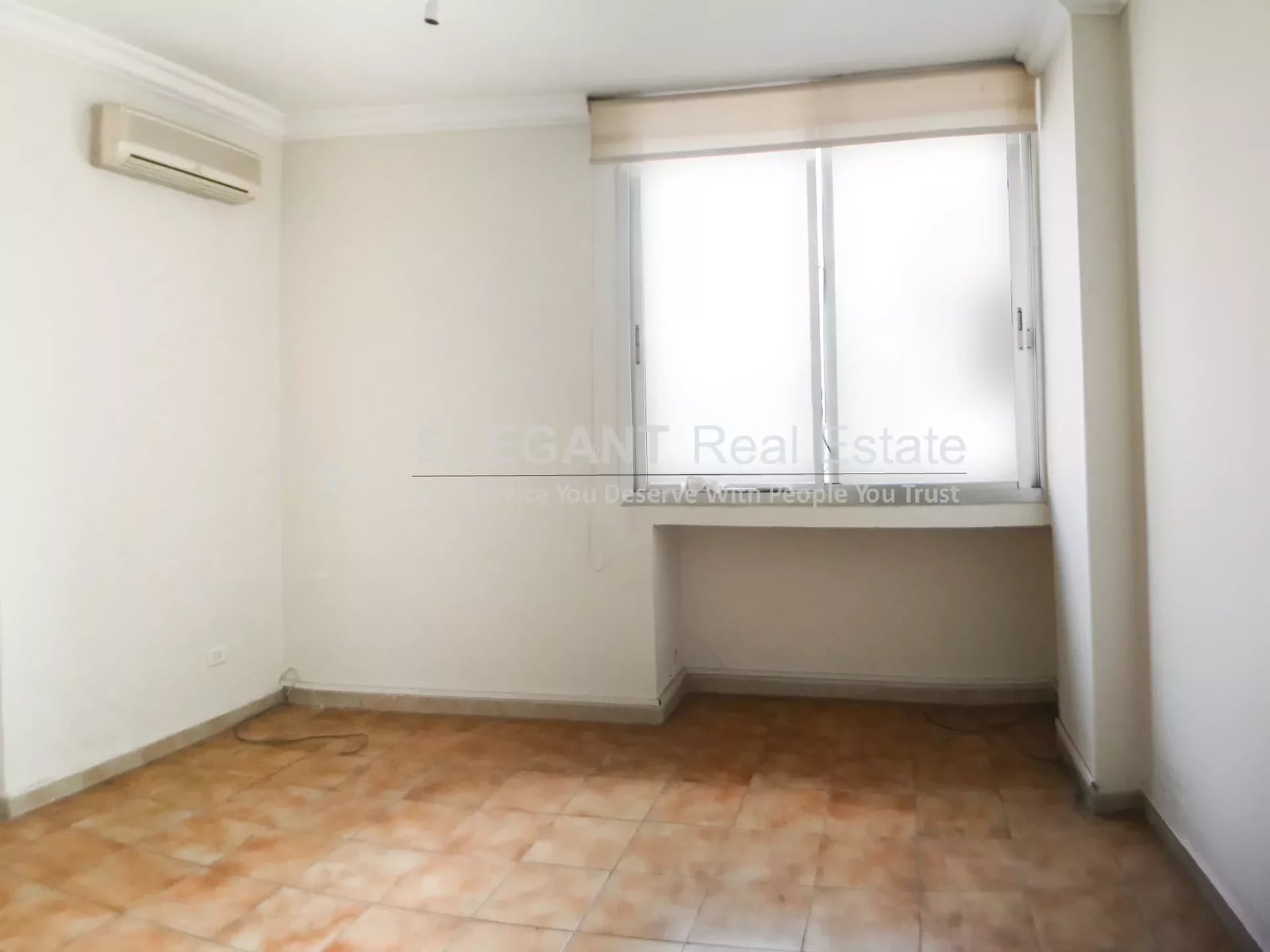 Modern Office | Prime Location | On Main Road — Hub Realtors