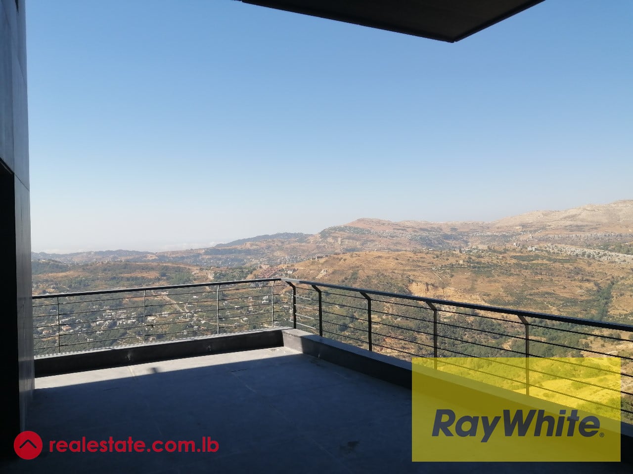 Apartment for Sale In Faqra With Terrace — Hub Realtors