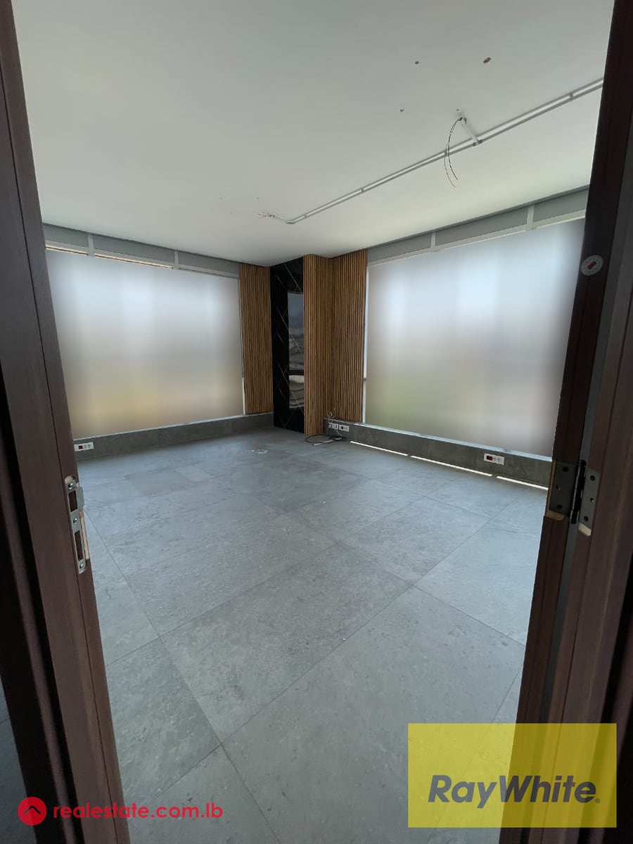 Office for Rent in Mirna Chalouhi — Hub Realtors