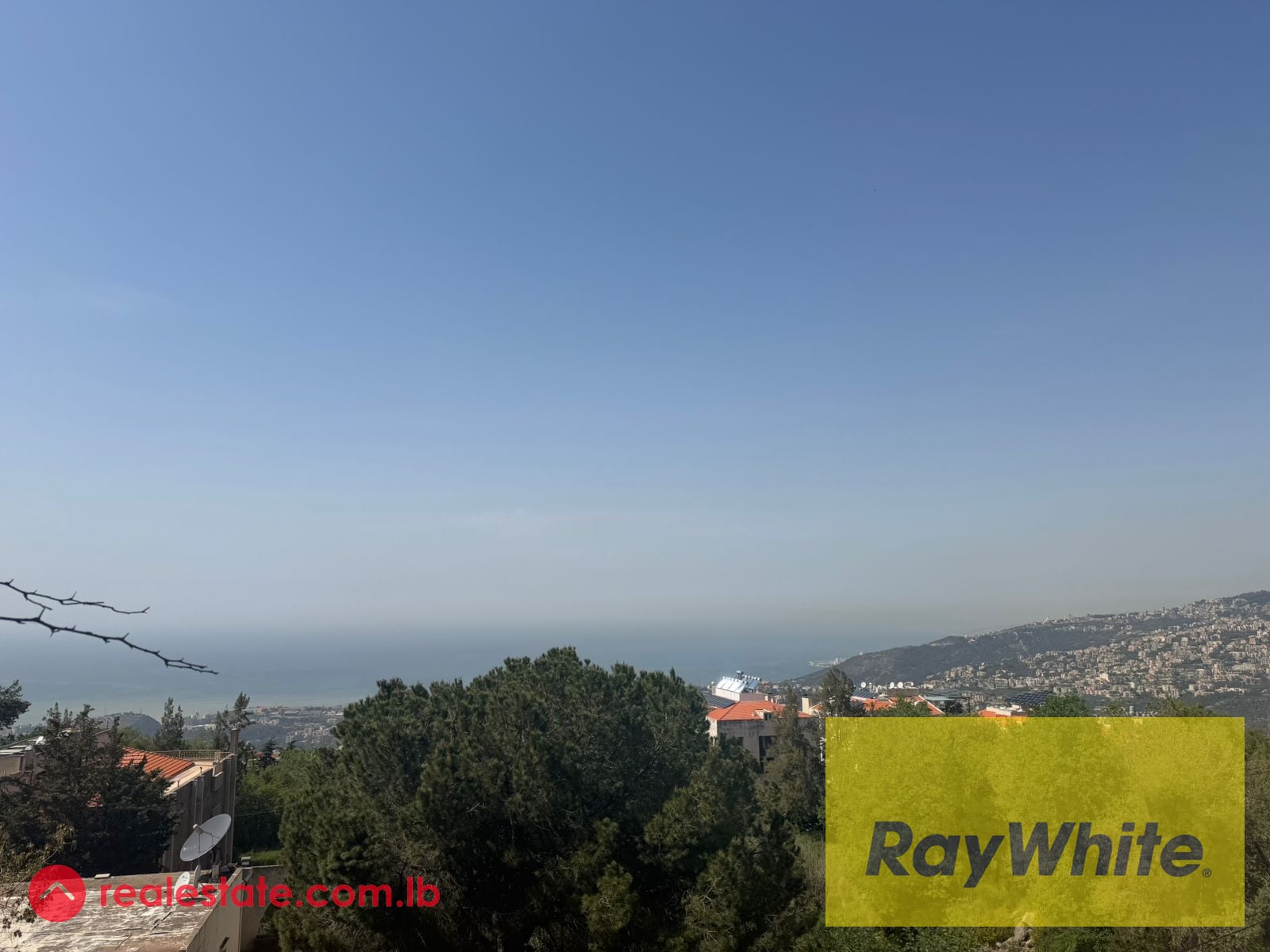 Apartment for Sale in Kornet Chehwane – 270 SQM | Terrace — Hub Realtors