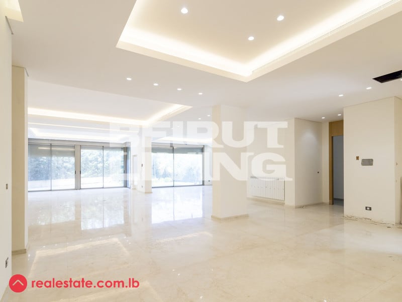 Luxurious Flat | Private Garden | Open View — Hub Realtors