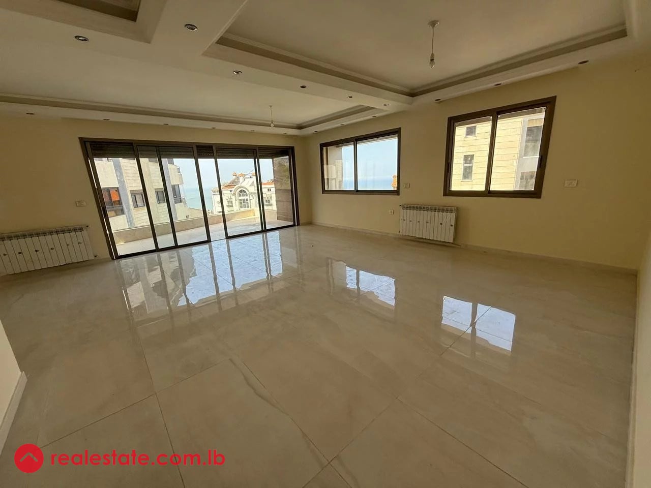 Apartment in Calm Hbous Area — Hub Realtors