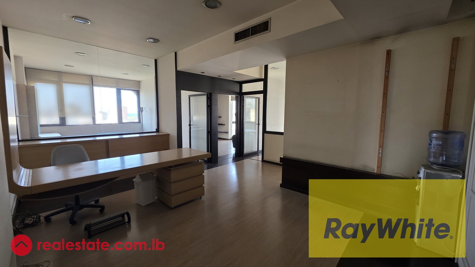 Office For Rent in Jdeideh — Hub Realtors