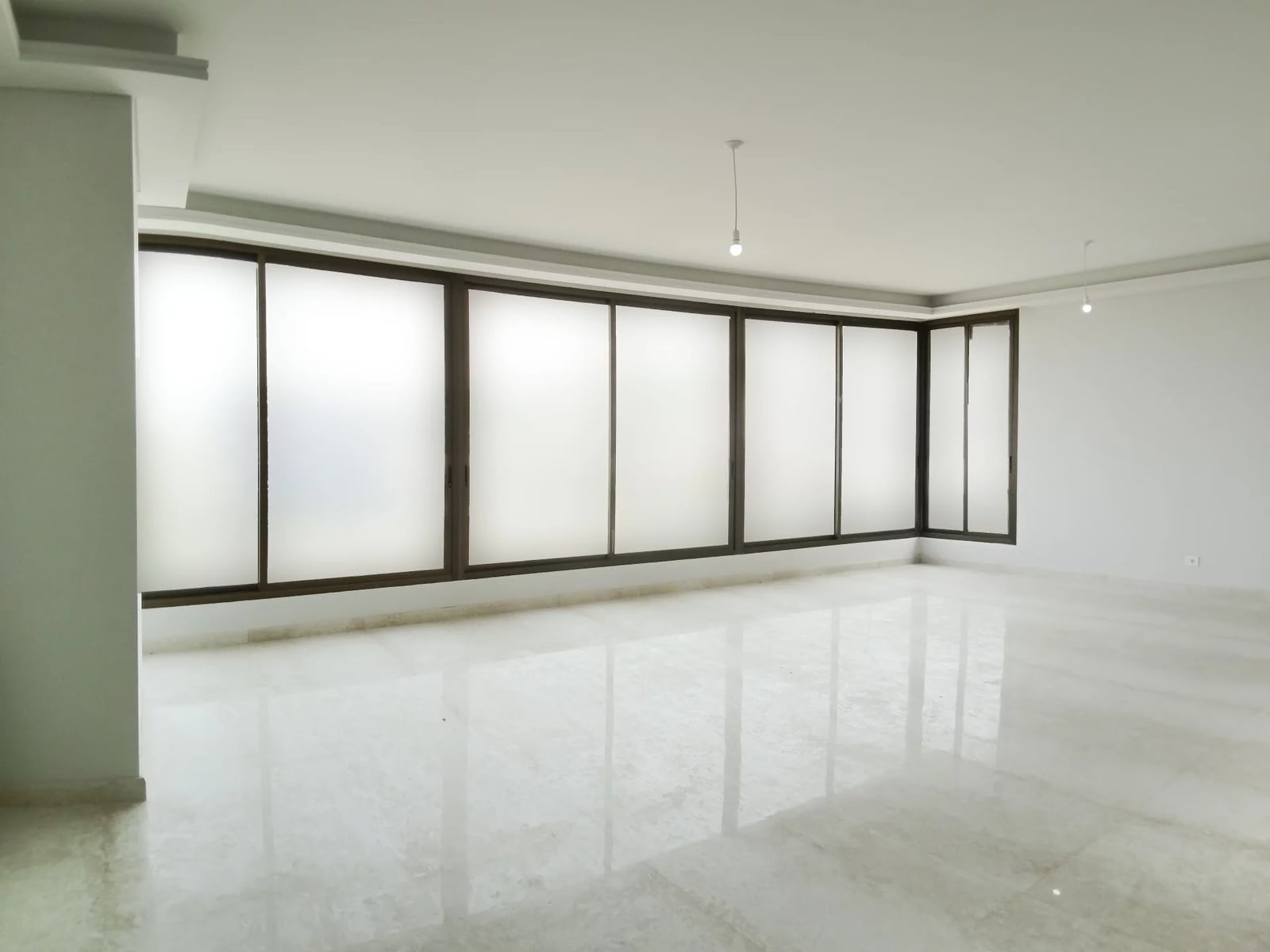 Luxurious Flat | Calm Surrounding — Hub Realtors