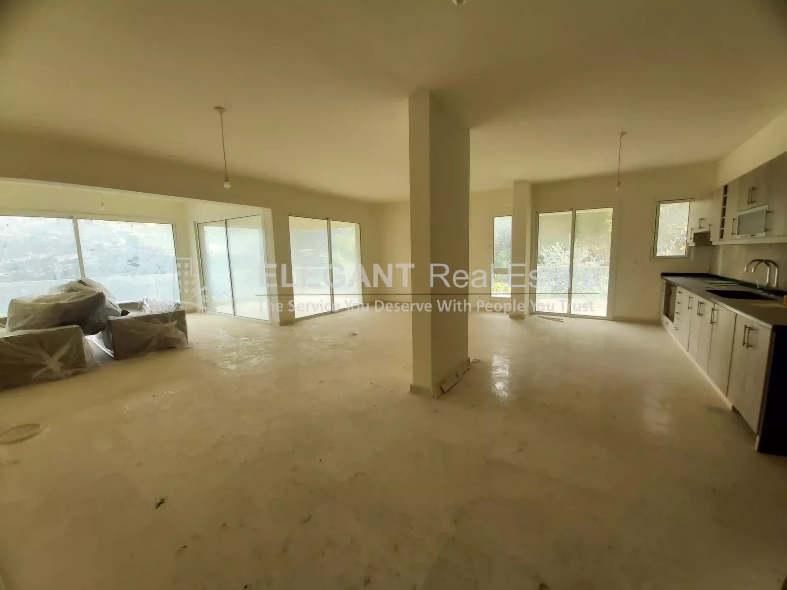Beautiful Apartment | Sea View — Hub Realtors