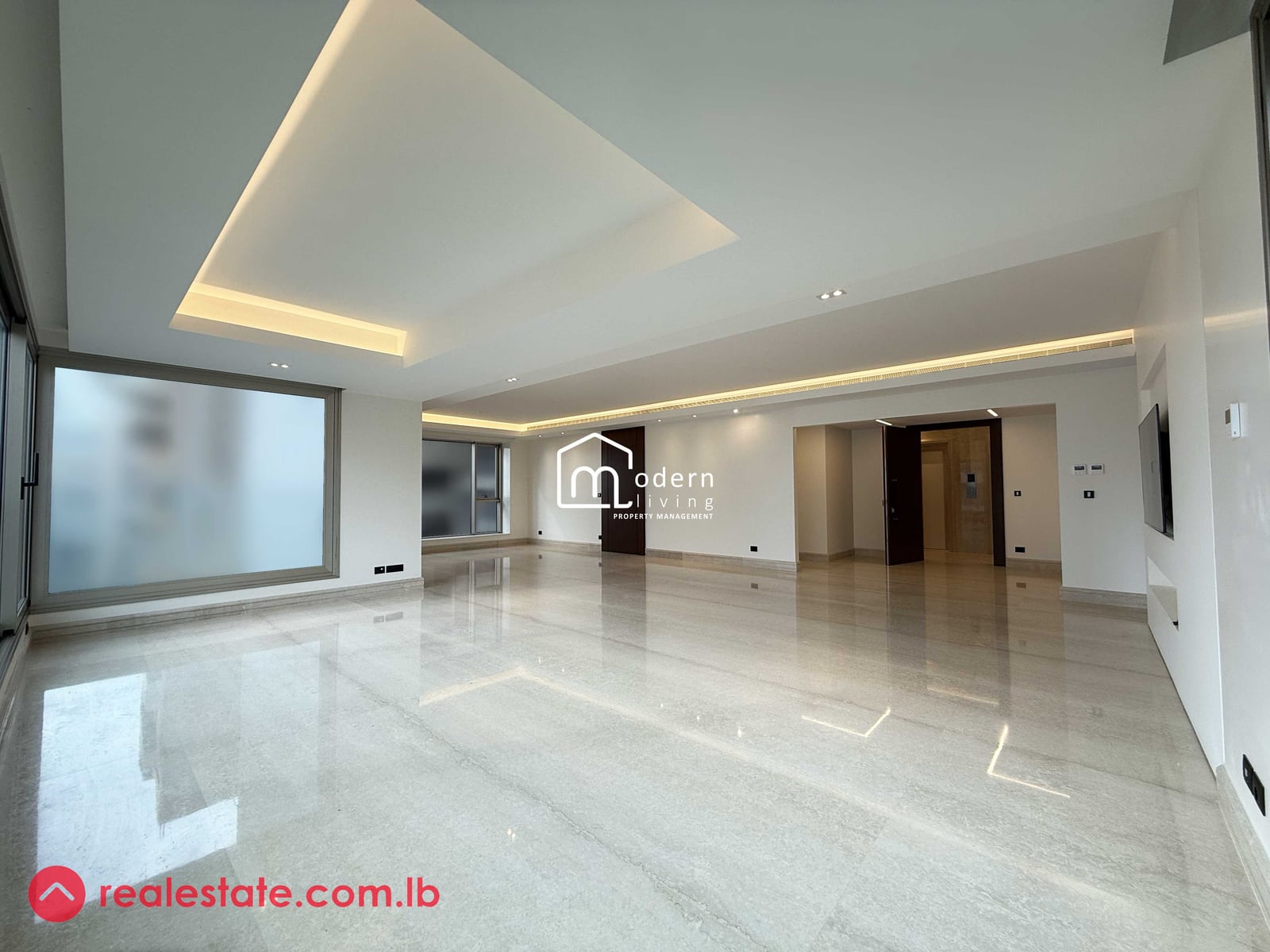 Sea View | 400 Sqm | For Rent in Ramlet Al Bayda — Hub Realtors