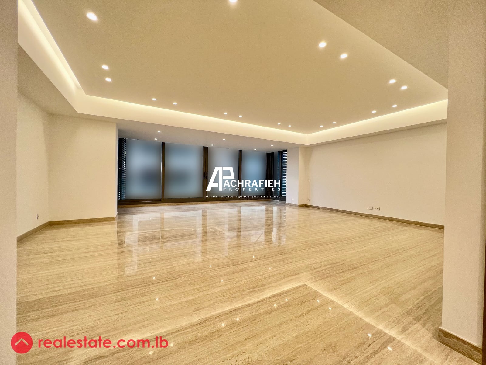 Luxurious Apartment | Shared Pool&Gym | 300 Sqm — Hub Realtors