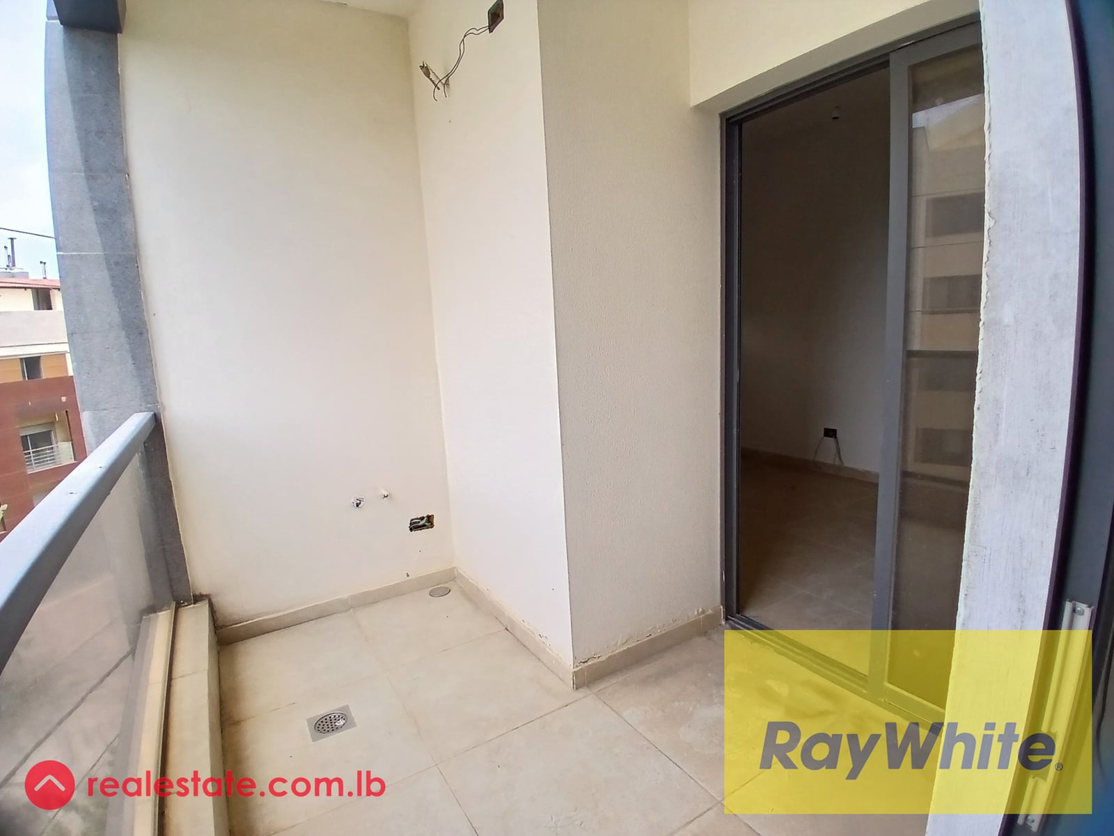 Apartment for Sale in El Rabweh — Hub Realtors