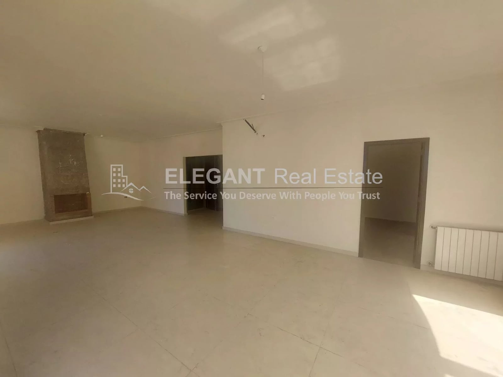 Spacious Duplex | Calm Neighborhood | Cozy Terrace — Hub Realtors