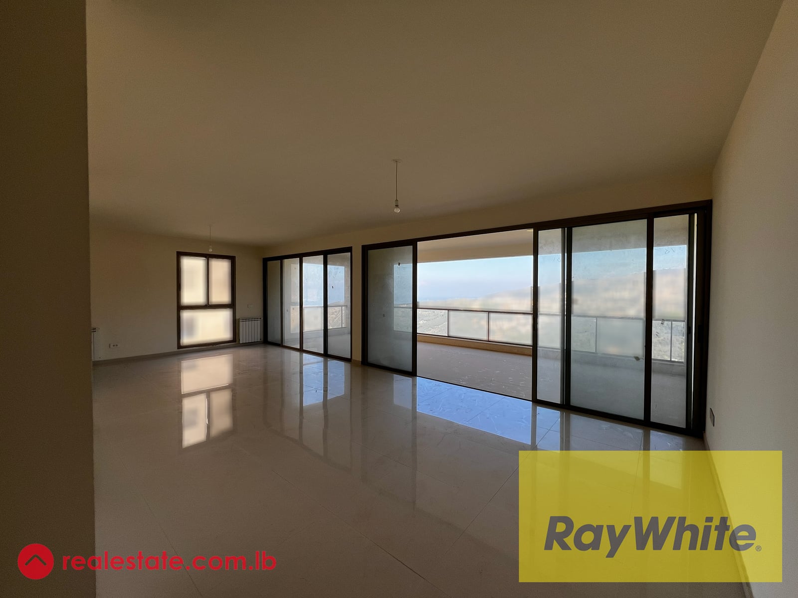 Apartment for Sale in Qornet El Hamra — Hub Realtors